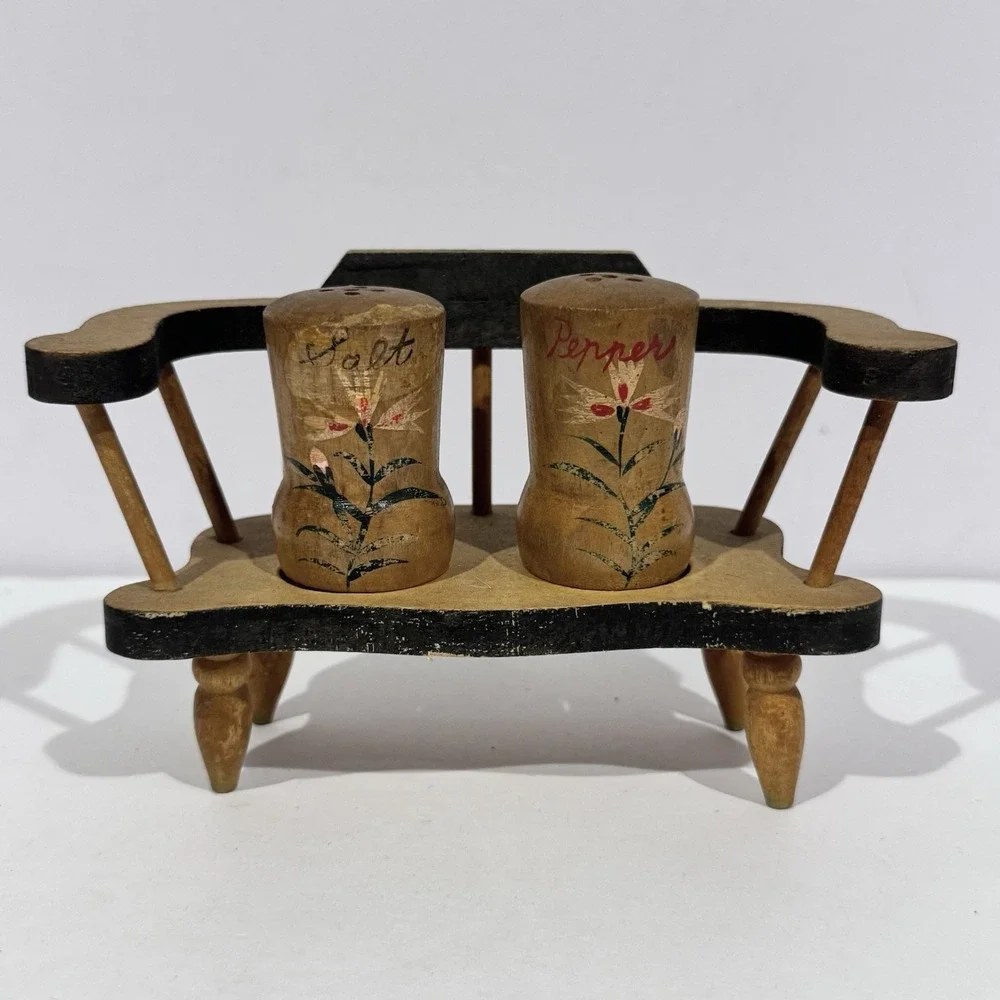 Vintage Wooden Bench Salt & Pepper Shaker 3‎ Piece Set Hand Painted Flowers